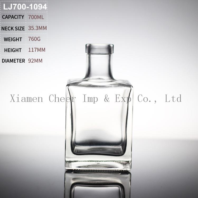 LJ700-1094 - 容量700ML - 瓶口35.3MM - 重量760G - 高度117MM - 直径92MM